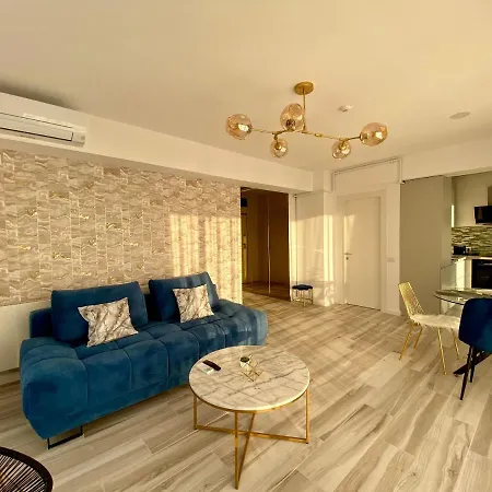 Апартаменты Golden Vibes In Bel Air