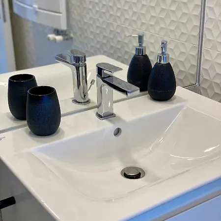 Апартаменты Golden Vibes In Bel Air Мамая